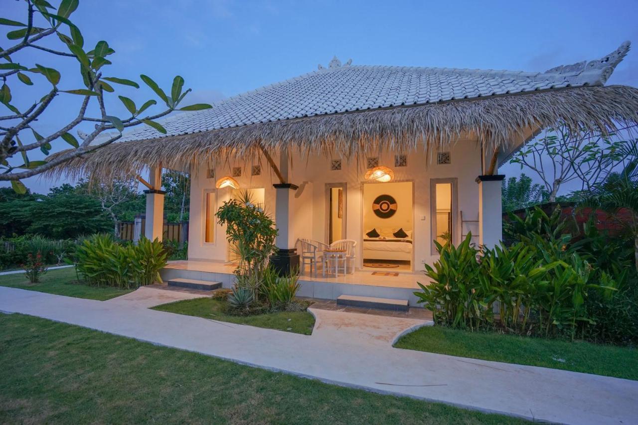 Sukacita Hill Hotell Uluwatu Exteriör bild