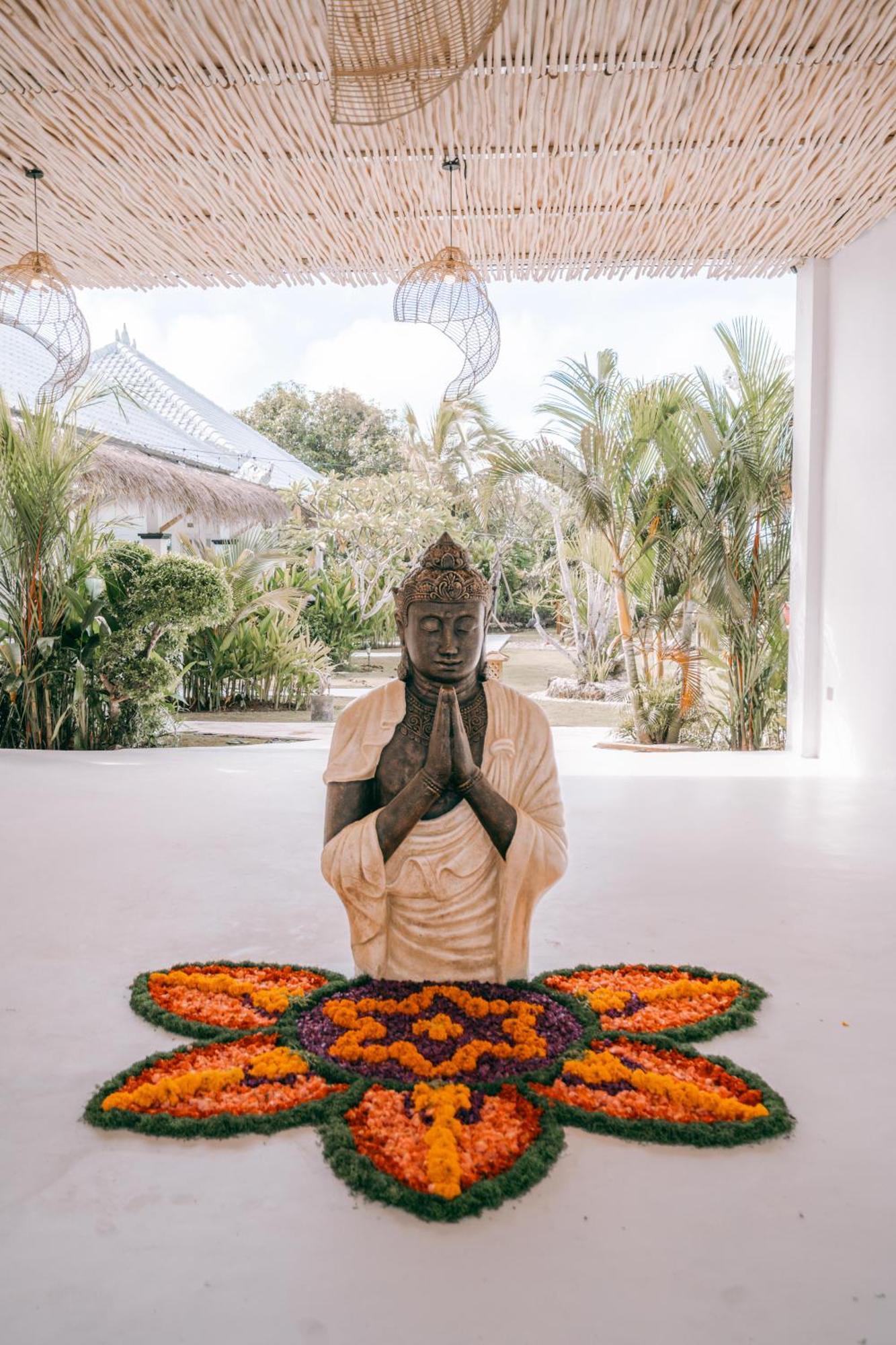 Sukacita Hill Hotell Uluwatu Exteriör bild