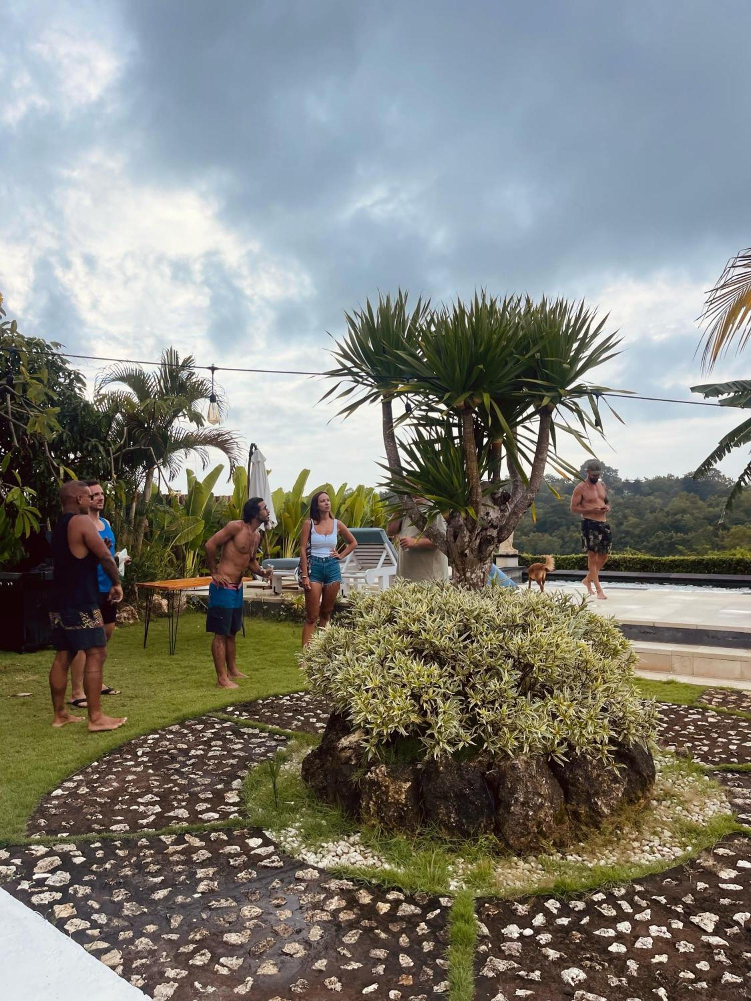 Sukacita Hill Hotell Uluwatu Exteriör bild
